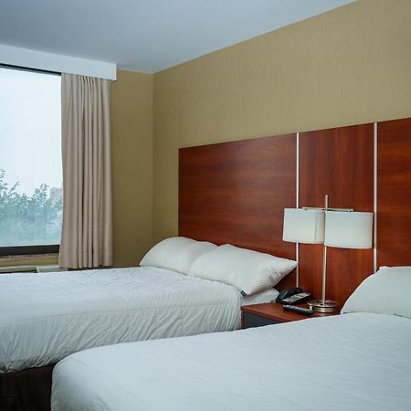 Sky Hotel Flushing/Laguardia Airport New York Ngoại thất bức ảnh