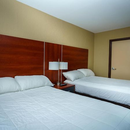Sky Hotel Flushing/Laguardia Airport New York Ngoại thất bức ảnh