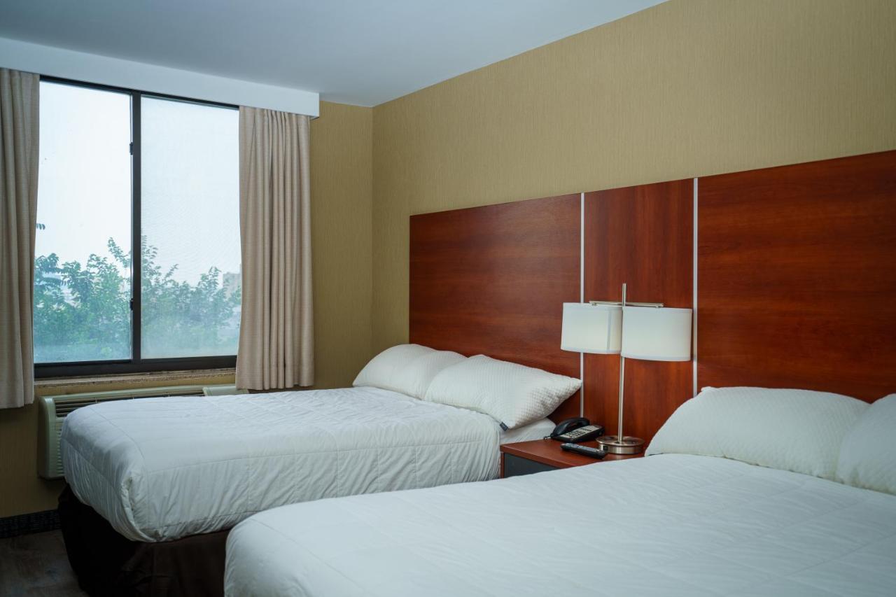 Sky Hotel Flushing/Laguardia Airport New York Ngoại thất bức ảnh
