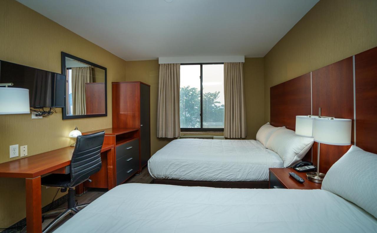 Sky Hotel Flushing/Laguardia Airport New York Ngoại thất bức ảnh